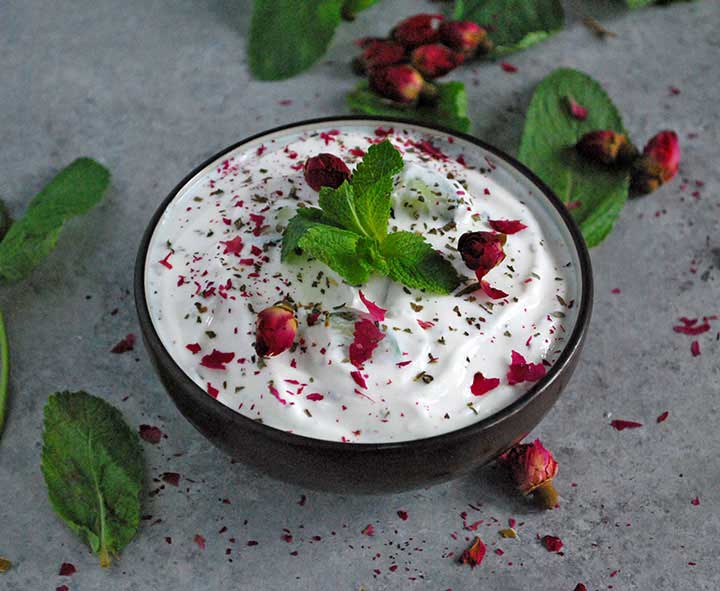 Натуральный иранский йогурт