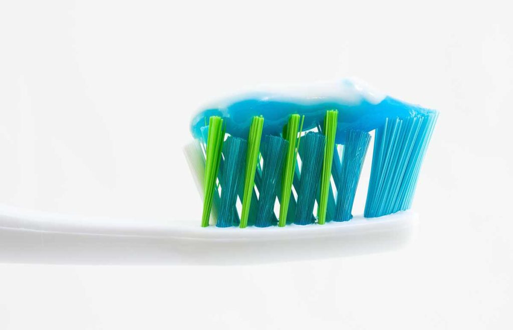 Как сделать зубную пасту фтор