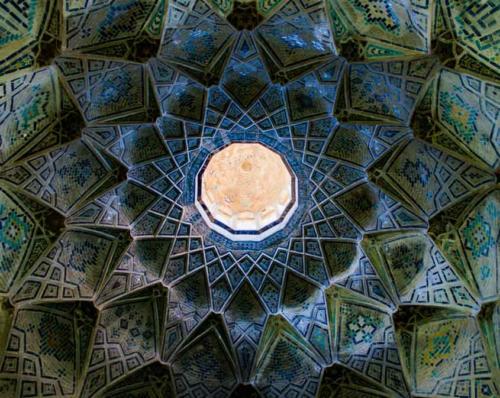 bazar-kerman-ceiling